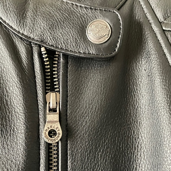 Harley Davidson Women’s Black Leather Cafe Racer Quilted Detail Jacket SZ M - Picture 4 of 10